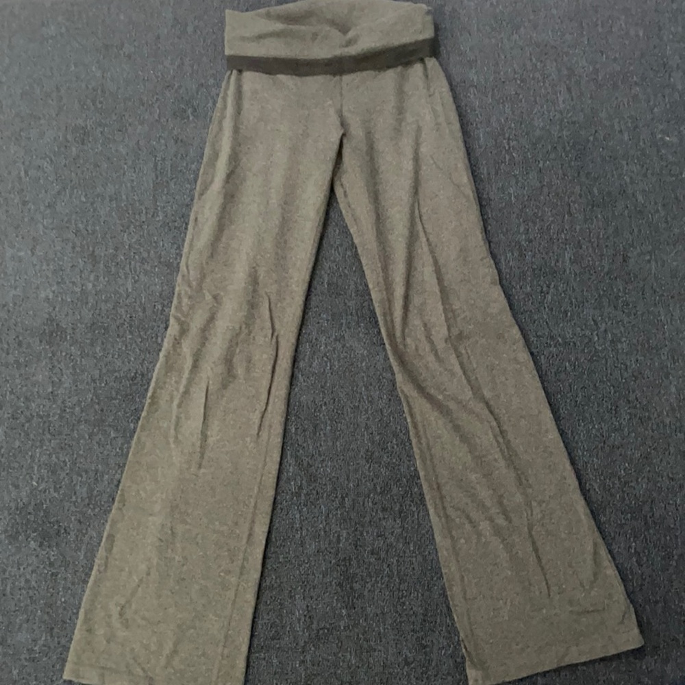 Gray bootcut yoga pants